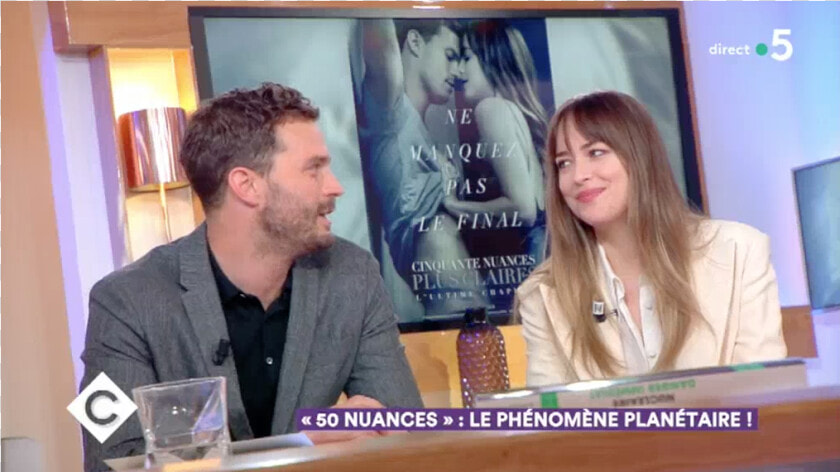 Jamie Dornan Regard Dakota Johnson  HD Png DownloadTransparent PNG