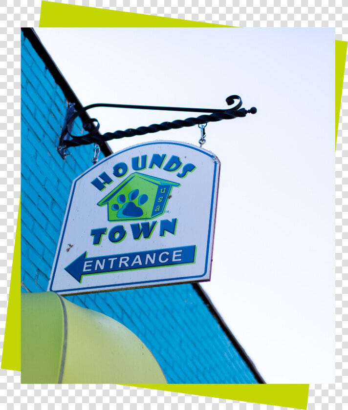 Hounds Town Store Entrance Sign   Banner  HD Png DownloadTransparent PNG