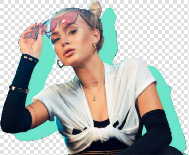 Zaralarsson Zara Larsson Zara Larsson Zaralarssonnike   Girl  HD Png DownloadTransparent PNG