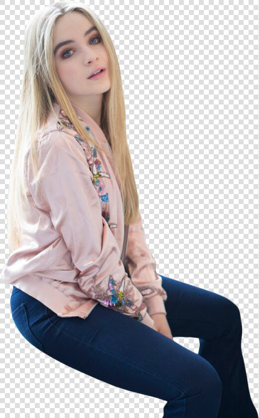 Sabrina Carpenter Sitting Png  Transparent PngTransparent PNG