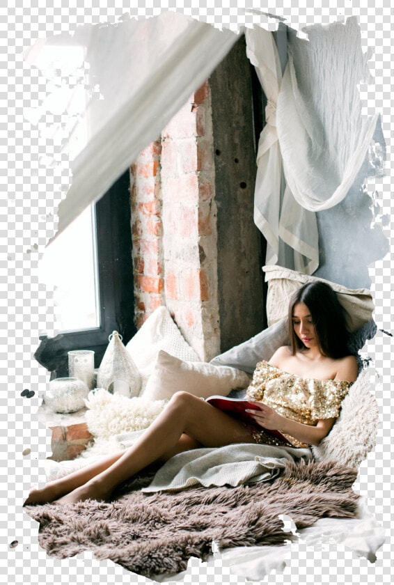 Reading In Bed   Bedroom For Newlyweds  HD Png DownloadTransparent PNG