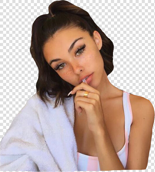 Madison Beer Selfie Freckles   Png Download  Transparent PngTransparent PNG