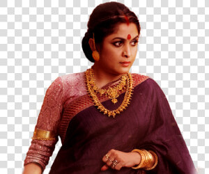 The Mother Of Baahubali And Bhallaladeva  She Raises   Bahubali Ramya Krishna Jewellery  HD Png Download