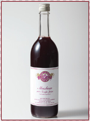 Mustum 100 Percent Grape Juice Non alcoholic 750 Comes   Glass Bottle  HD Png Download