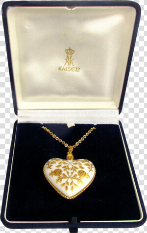 Vintage 1979 Kaiser Porcelain Heart   Mother S Day   Locket  HD Png Download