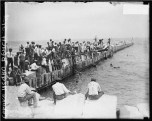 02 Chicago Daily News  31st Street Beach 1931   Monochrome  HD Png Download