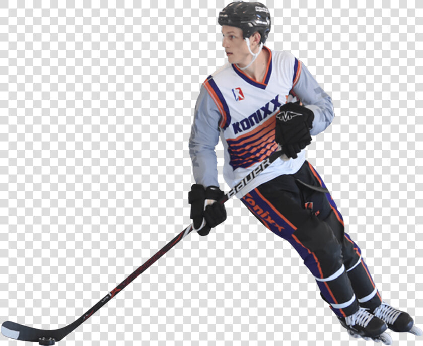 Ice Hockey Player In Full Uniform Skating On The Ice   College Ice Hockey  HD Png DownloadTransparent PNG