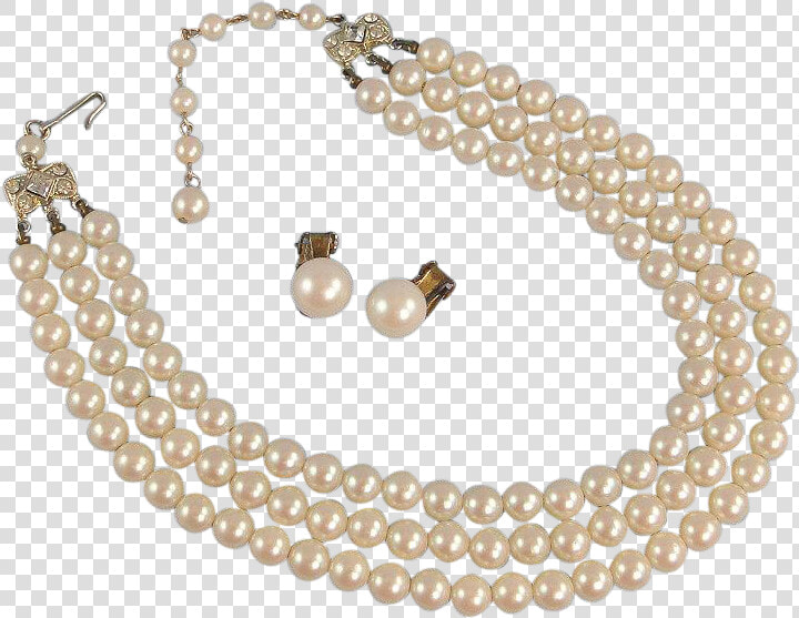 Transparent Pearl Clipart   Three Strand Pearl Necklace  HD Png DownloadTransparent PNG