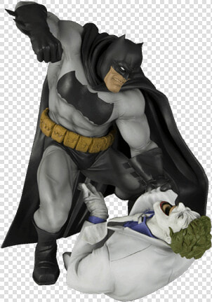 Batman Dark Knight Returns Statue  HD Png DownloadTransparent PNG