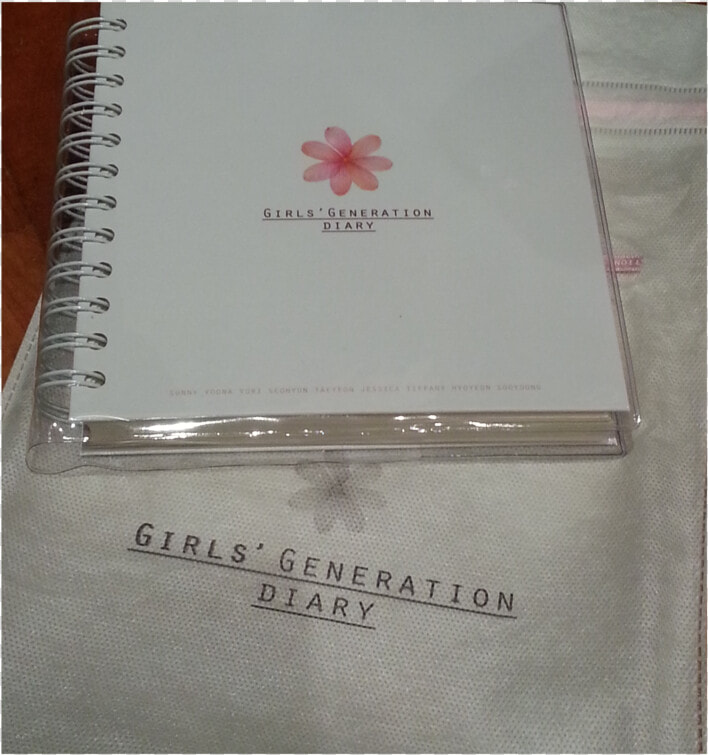 Image Of Girls Generation   Snsd Goobne Diary   Novel  HD Png DownloadTransparent PNG