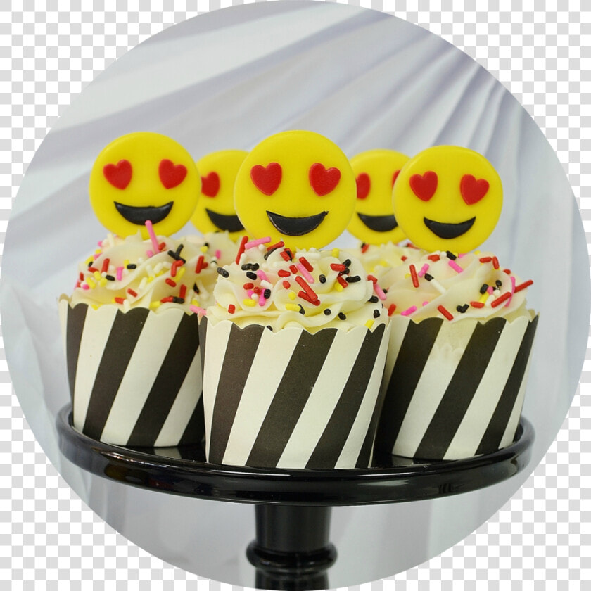 True Love Emoji Cupcake Toppers Sweet Cakes By Rebecca   Cake Decorating  HD Png DownloadTransparent PNG